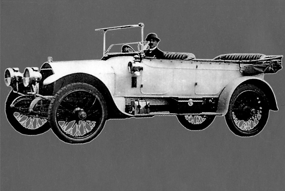 машина 1917 года Лебедь-А по типу британского Crossley